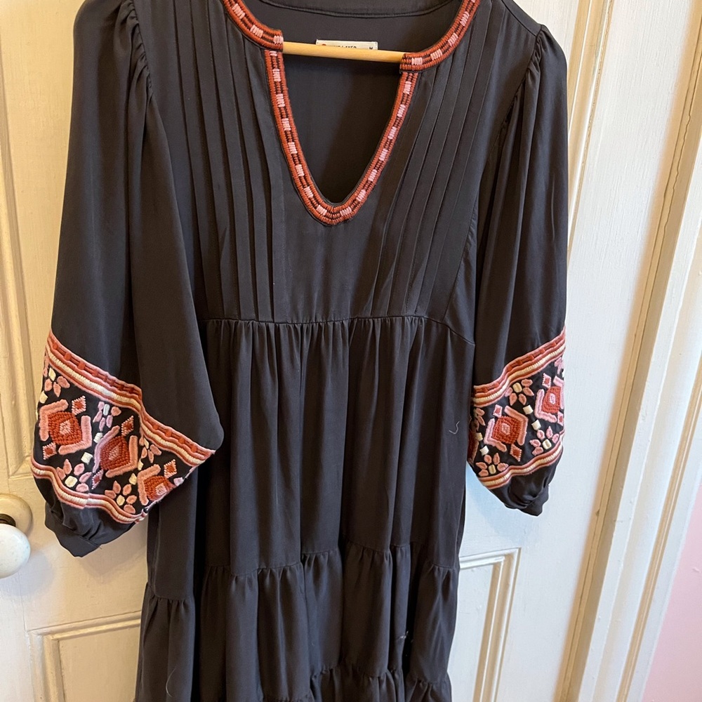 Marine Layer embroidered black tunic